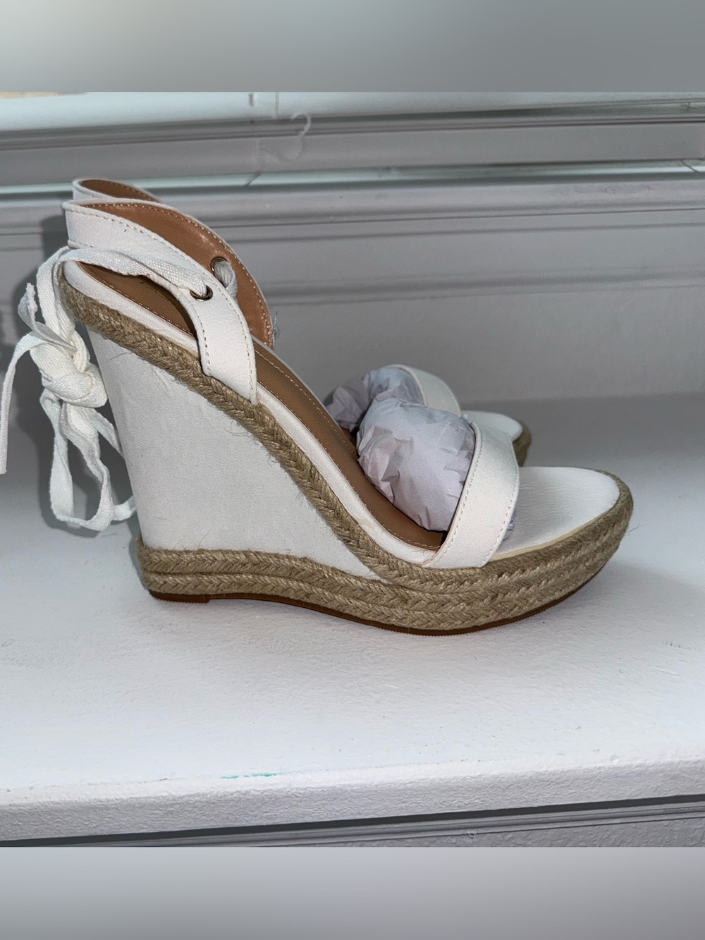 Fashion Nova White Get On My Level Ladies Wedges Size 8.5